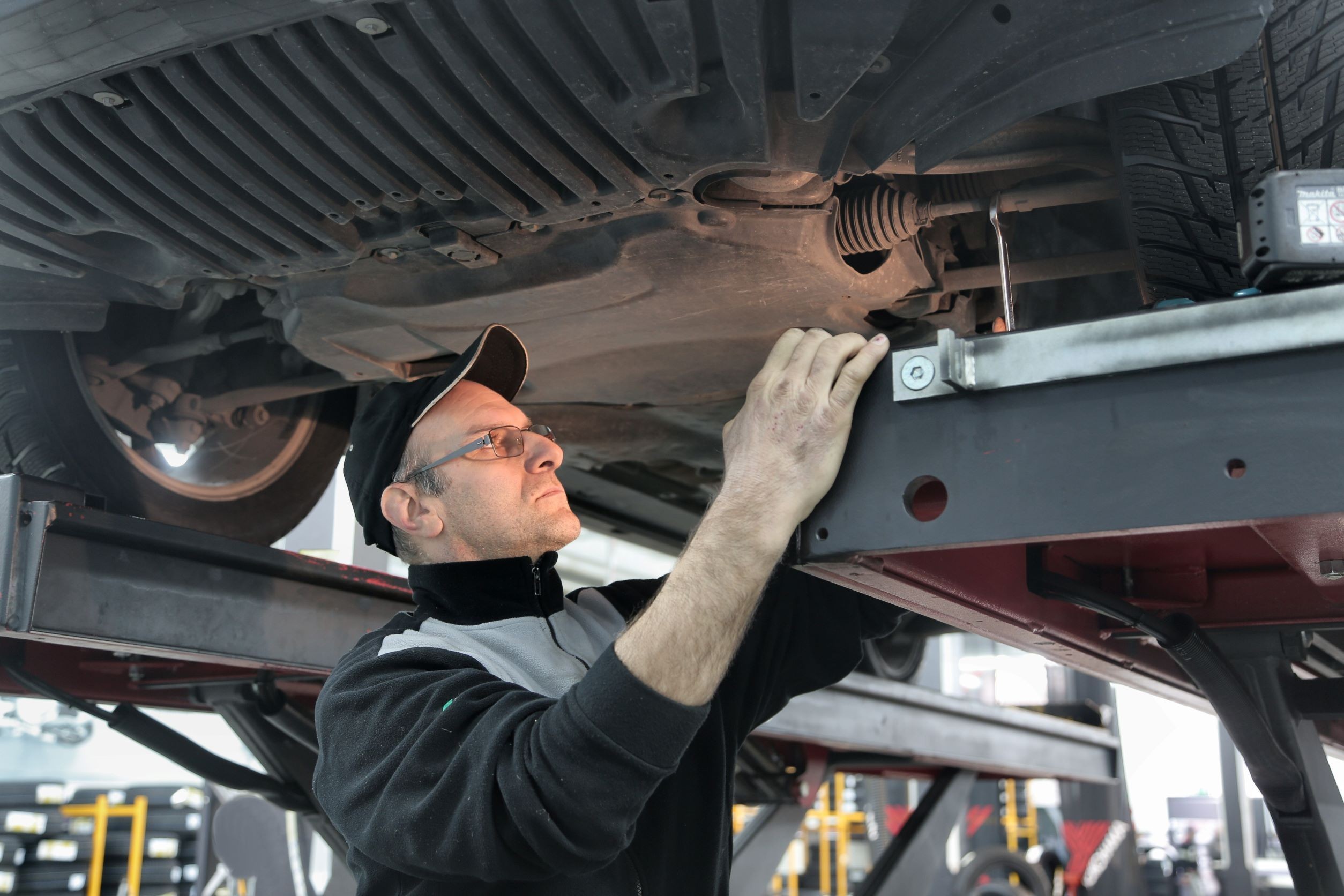 Curso Práctico De Mecánica Y Electricidad Del Automóvil - Instituto Exon