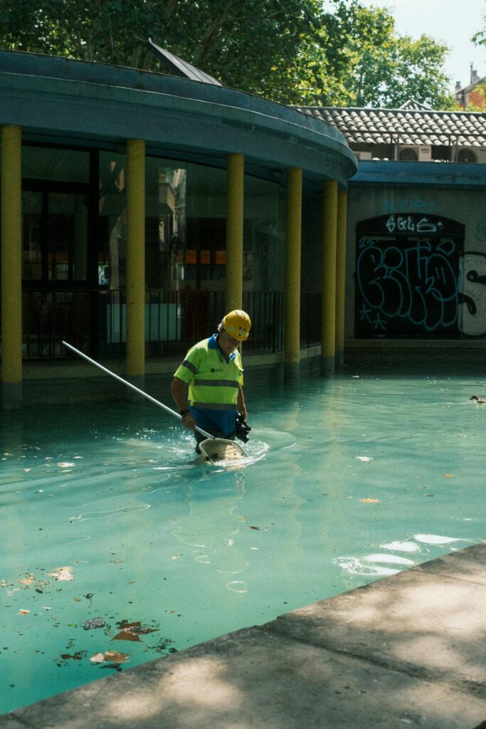 limpieza de piscinas